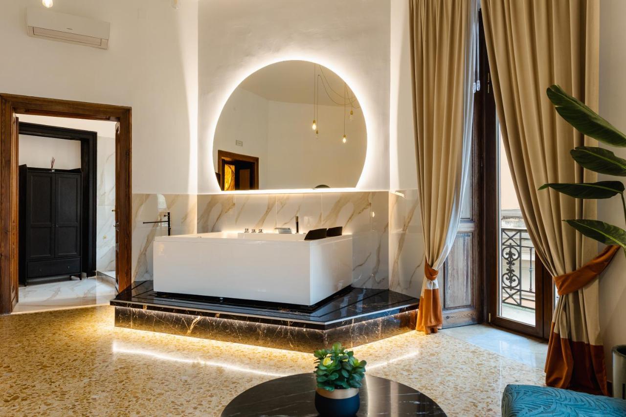 Hotel La Lepre felice Napoli Esterno foto