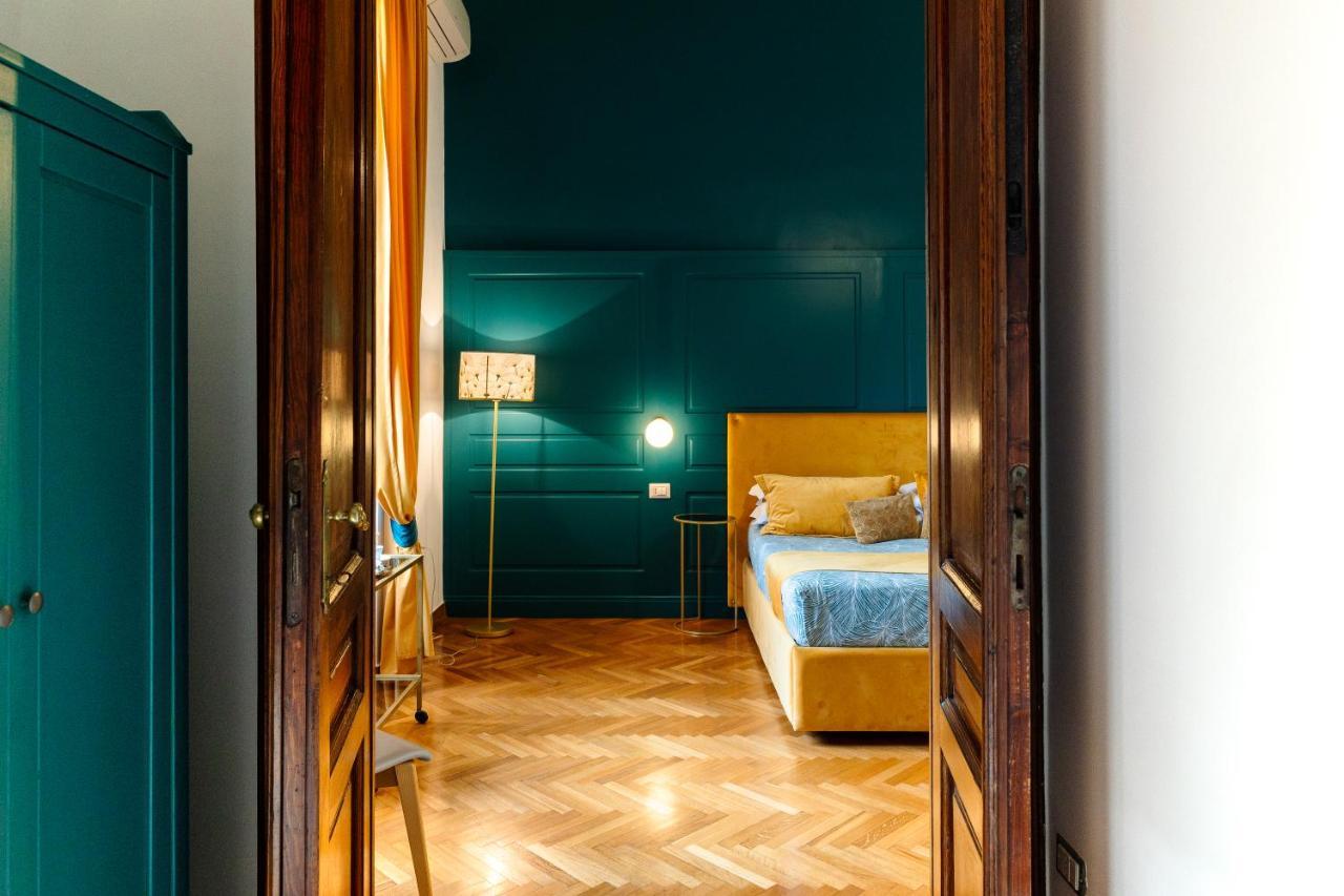 Hotel La Lepre felice Napoli Esterno foto