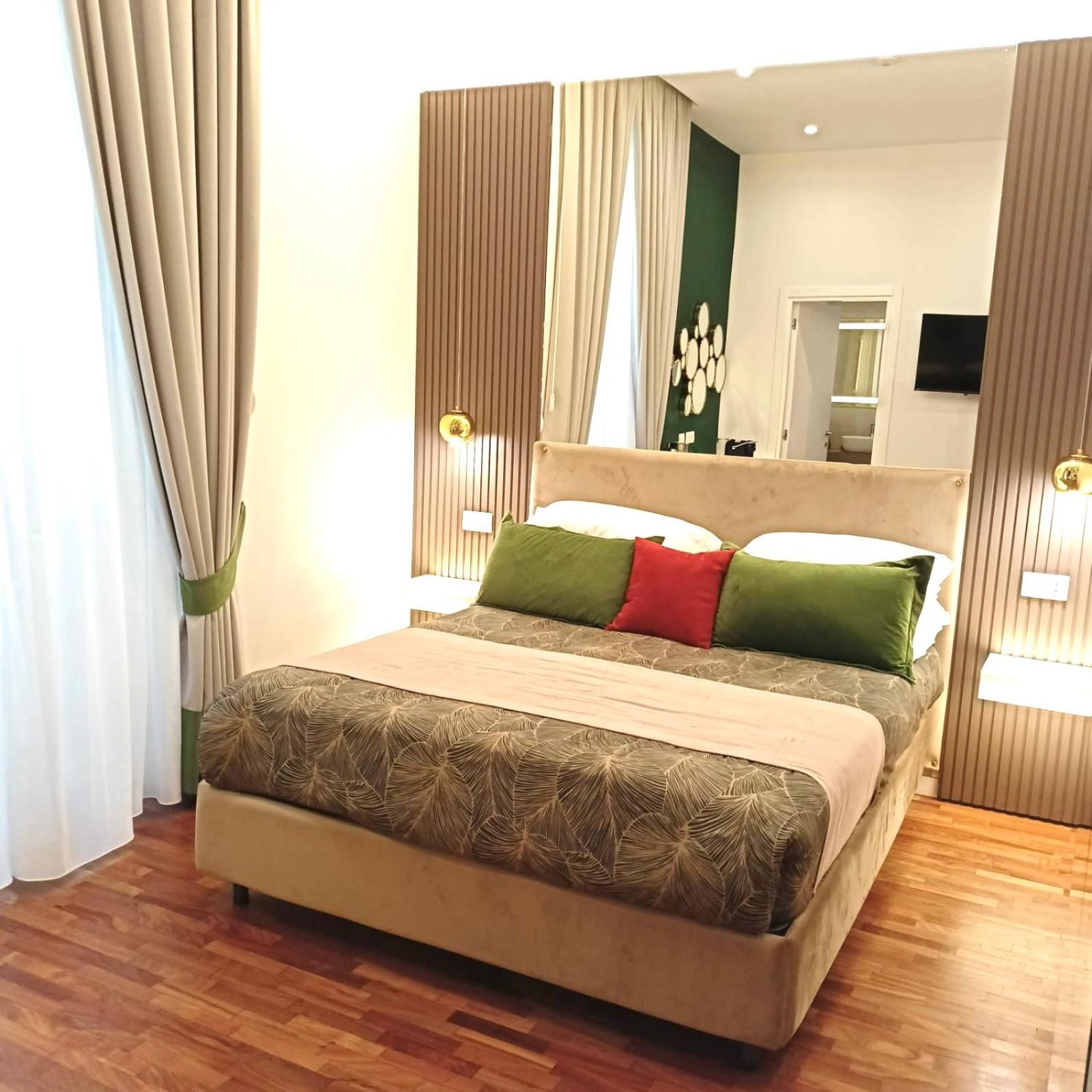 Hotel La Lepre felice Napoli Esterno foto