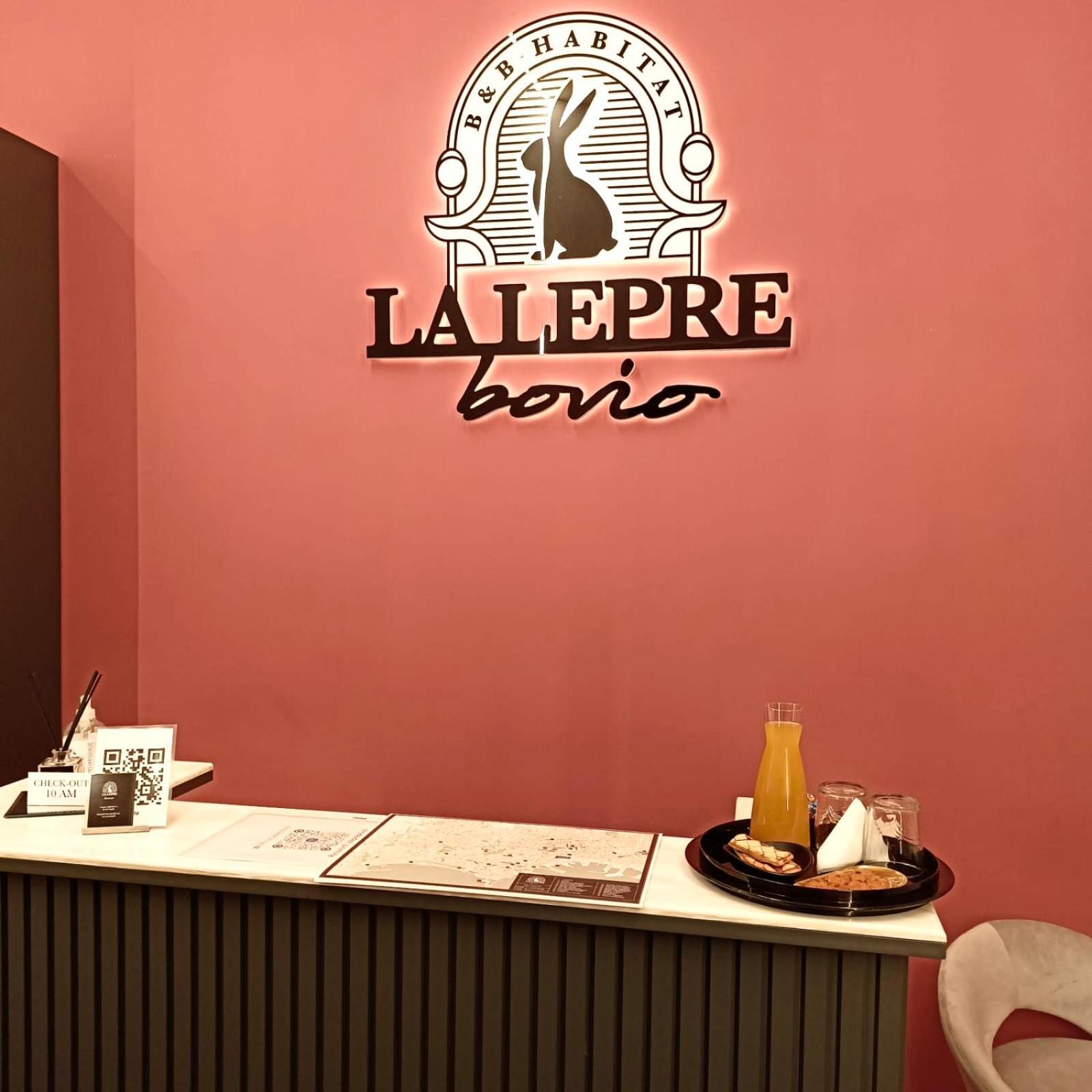 Hotel La Lepre felice Napoli Esterno foto
