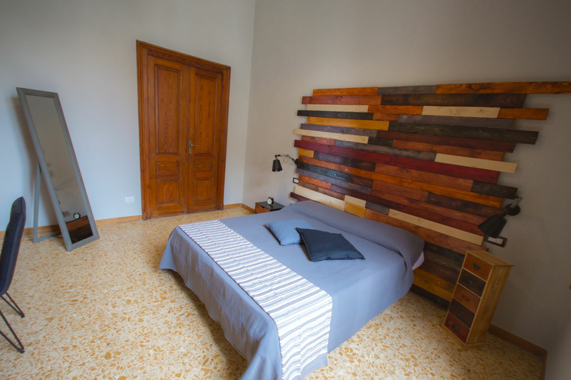 Hotel La Lepre felice Napoli Esterno foto